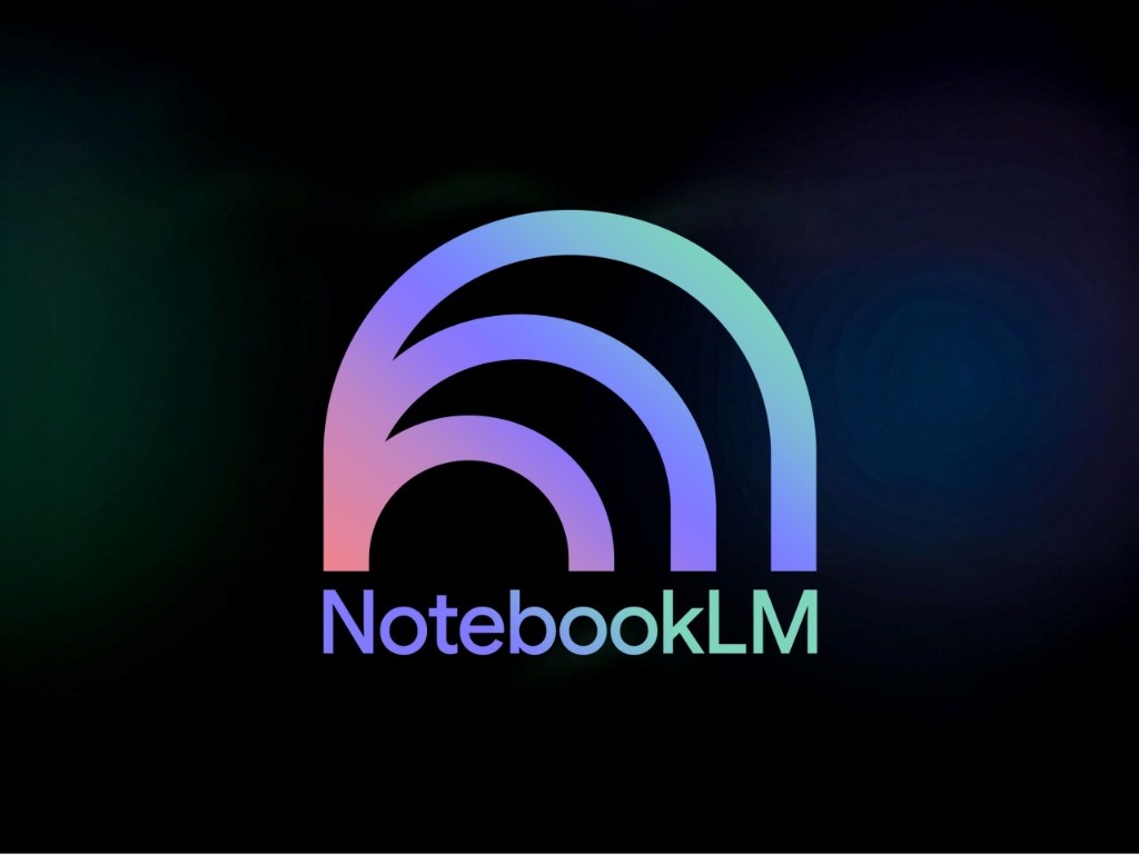NotebookLM のロゴ。虹色にグラデーションしたアーチ状のアイコンと、NotebookLM の表記が黒背景に載っている